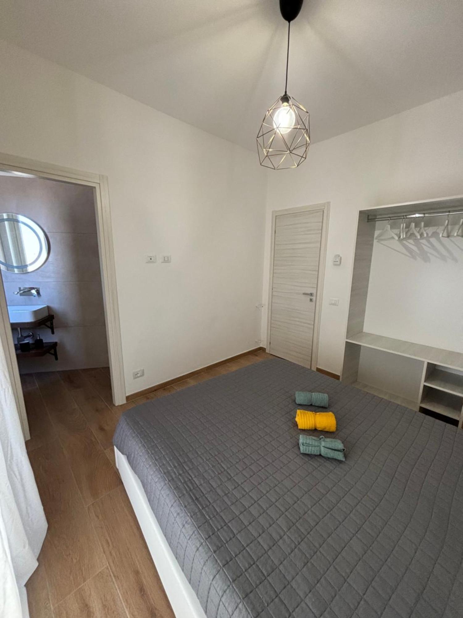 Perni Rooms Палермо Екстер'єр фото