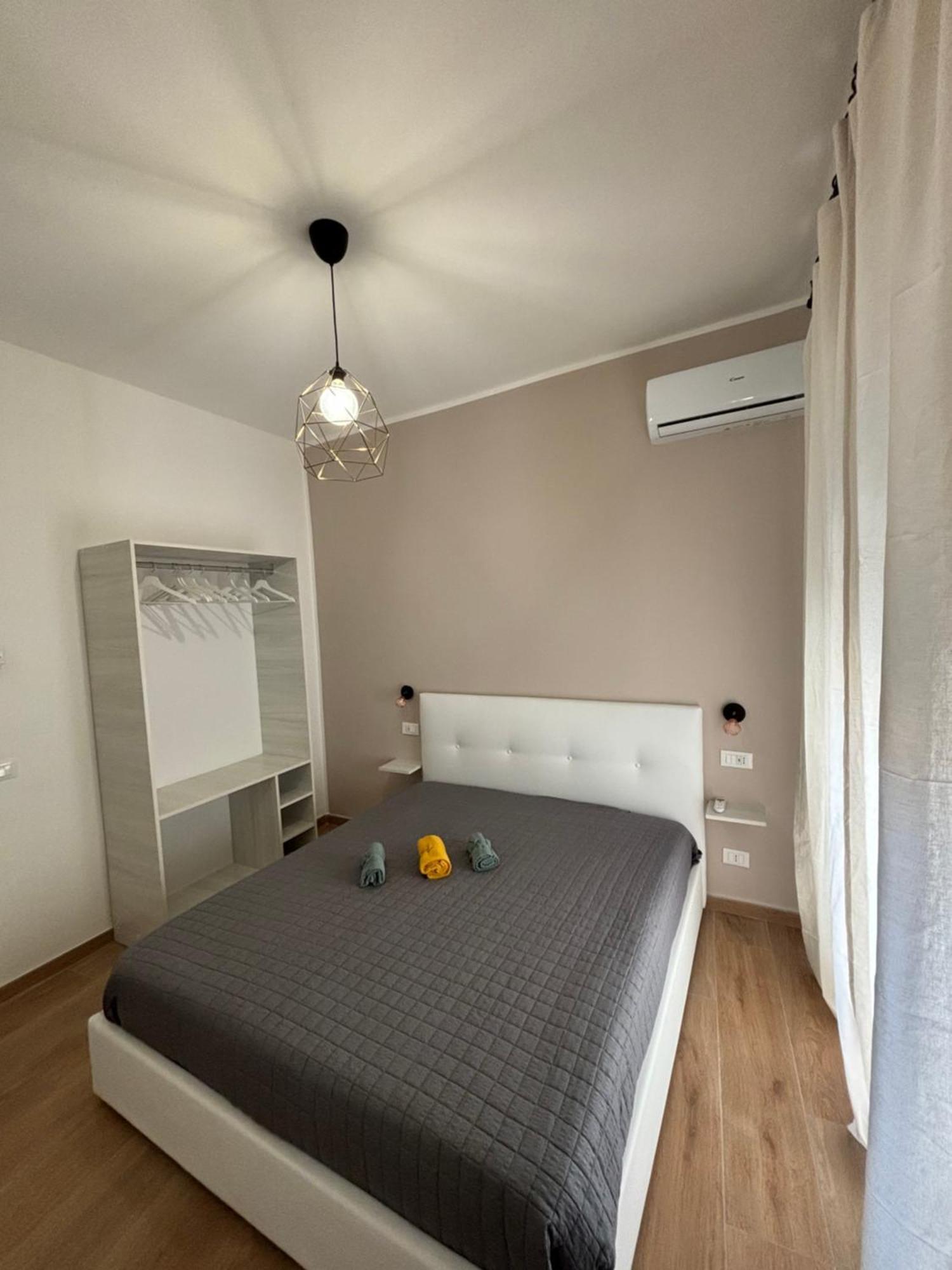 Perni Rooms Палермо Екстер'єр фото
